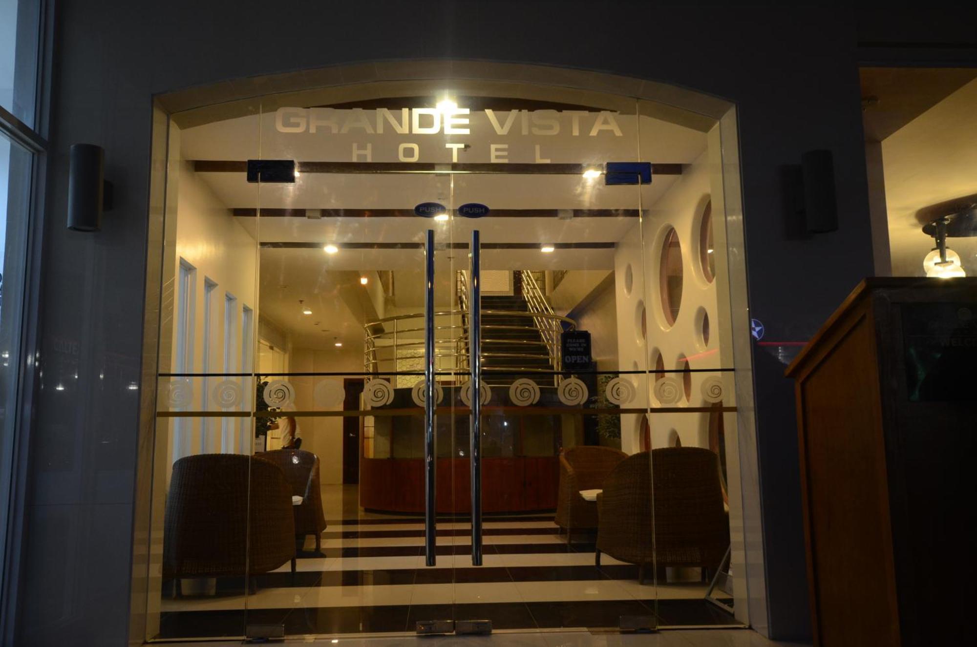 Grande Vista Hotel Puerto Princesa Exterior photo